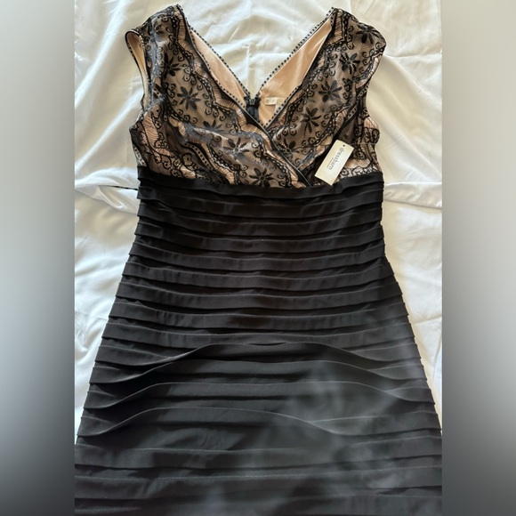 Lana Black and Nude Dress Barn - Picture 5 of 9